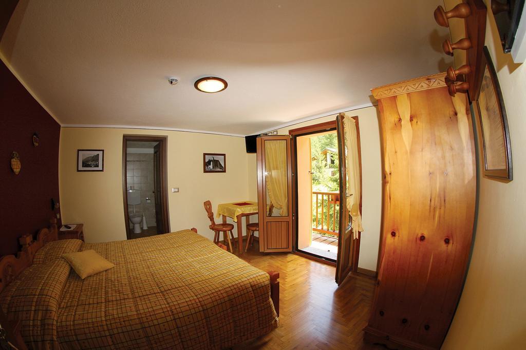 Green Hotel Herbetet Cogne Quarto foto